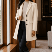 Women's Tailored Wool-Blend Winter Coat with Notched Lapels