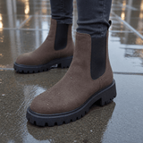 Wide-Fit Chelsea Boots with Stretch Side Panels for Women