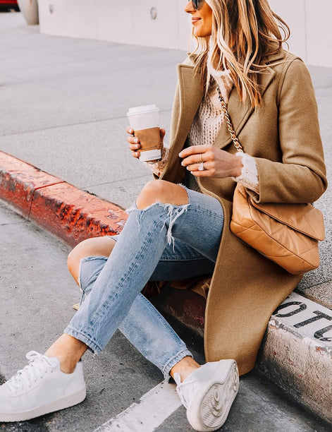 Women's Notch Lapel Double-Breasted Long Wool Winter Coat with Side Pockets