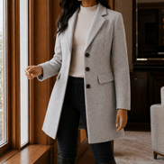 Women's Tailored Wool-Blend Winter Coat with Notched Lapels