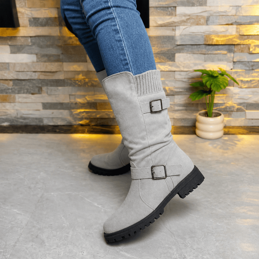 Women's Suede Winter Boots with Ribbed Cuff and Lug Sole