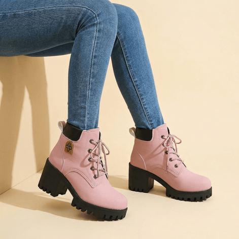 Chunky Platform Lace-Up Combat Boots for Women in Winter