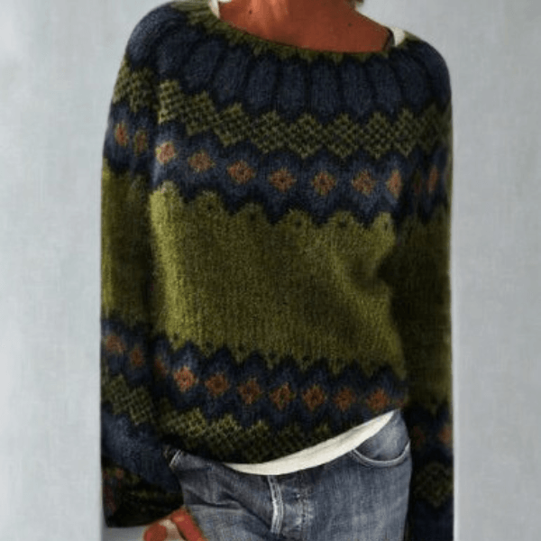 Fair Isle Pattern Knitted Jumper for Women with Round Neck