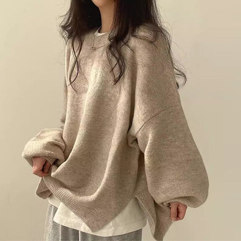 Women's Oversized Round Neck Knitted Jumper with Long Sleeves
