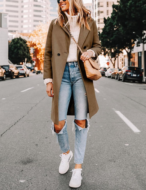 Women's Notch Lapel Double-Breasted Long Wool Winter Coat with Side Pockets