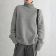 Marais Women's Cashmere Turtleneck Knitted Jumper with Ribbed Cuffs