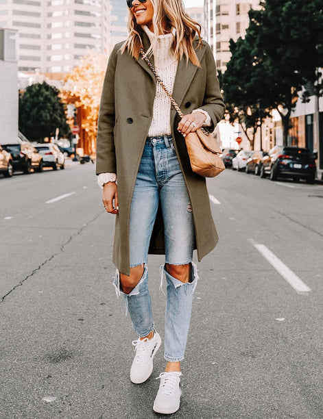 Women's Notch Lapel Double-Breasted Long Wool Winter Coat with Side Pockets