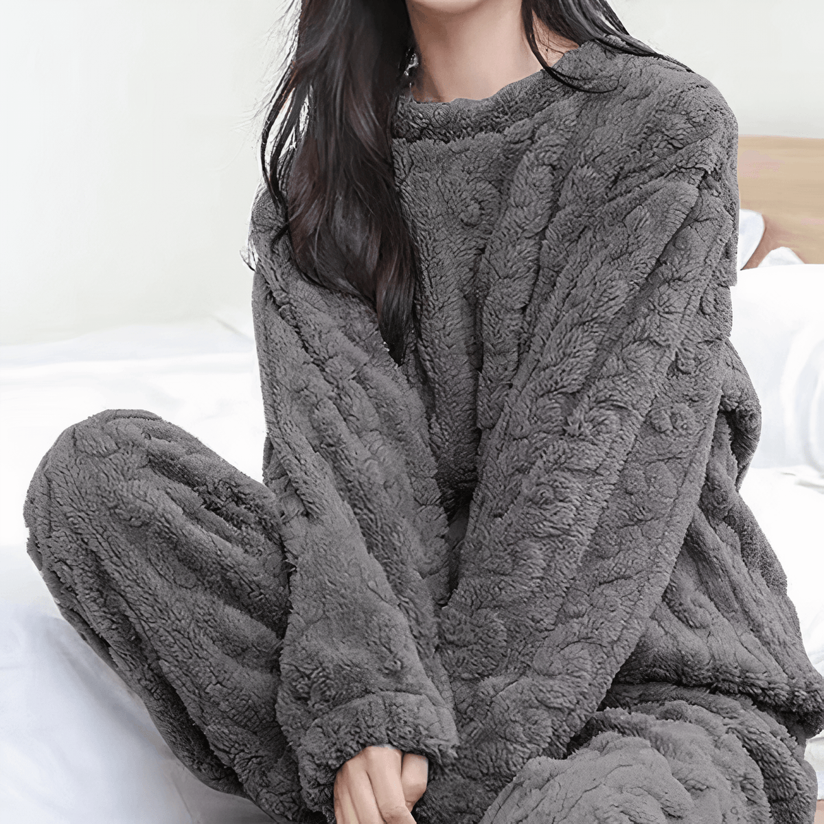 Women's Fleece Loungewear Two Piece Set with Long Sleeves