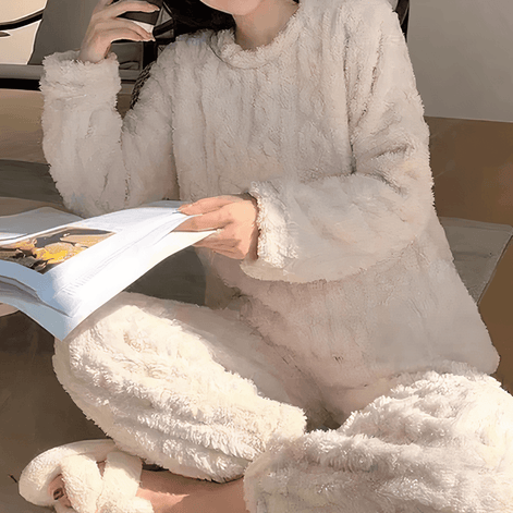 Women's Fleece Loungewear Two Piece Set with Long Sleeves