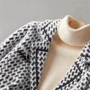 Valencia Weatherproof Houndstooth Blazer in Wool-Cashmere Blend