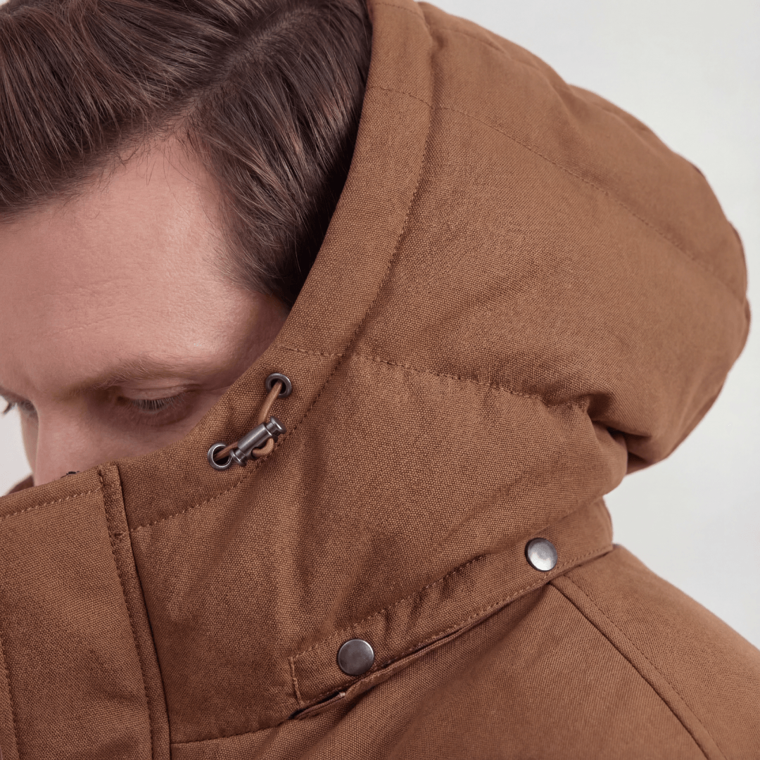 Men's Hooded Puffer Jacket with Adjustable Hood and Zip Closure