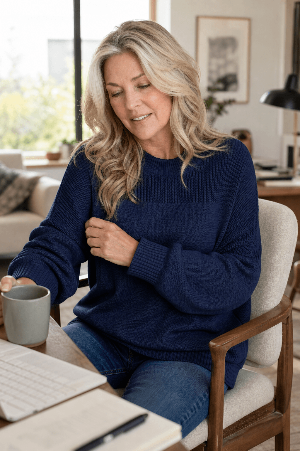 Women's Ribbed Dropped-Shoulder Oversized Knitted Jumper