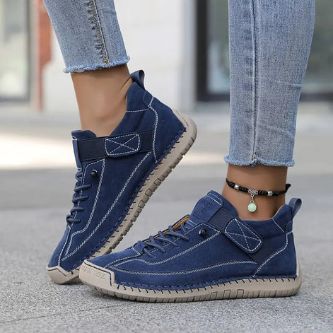 Women's Leather Lace-Up Trainers with Orthopedic Cushioning