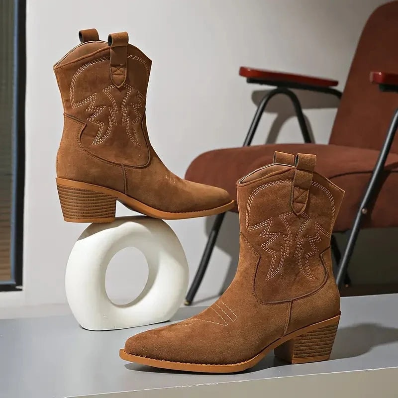 Vuokko Women's Brown Pointed-Toe Western-Style Boots with Block Heel