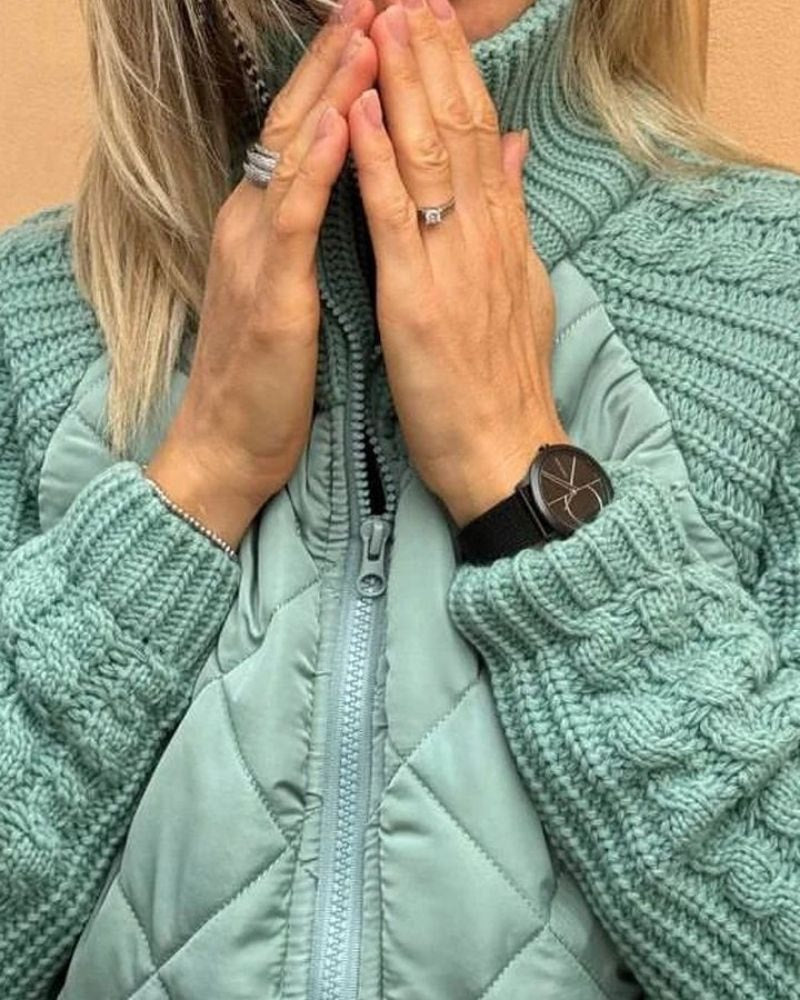 Quilted Puffer Jacket with Knitted Sleeves for Women