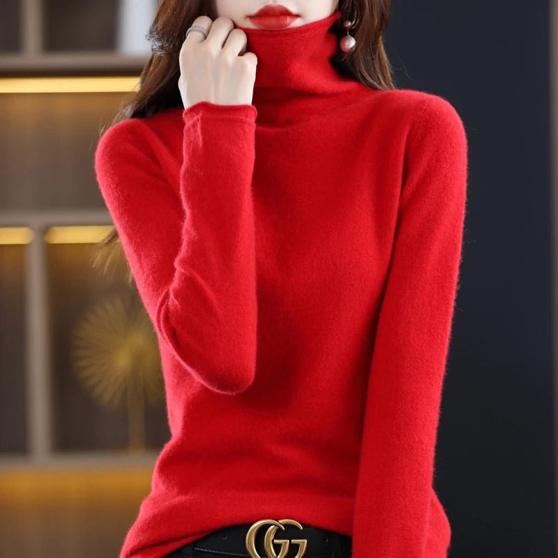 Women's Wool Turtleneck Knitted Jumper with Ribbed Cuffs