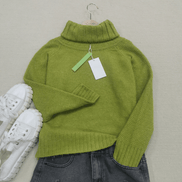 Women's Chunky Knitted Turtleneck Jumper with Ribbed Cuffs